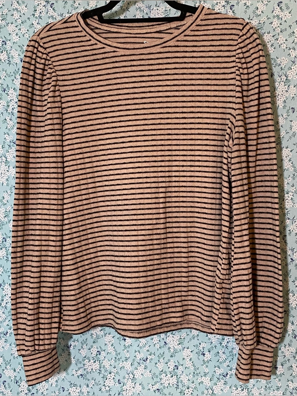 SO Cozy Tee Long-Sleeve Crewneck Top